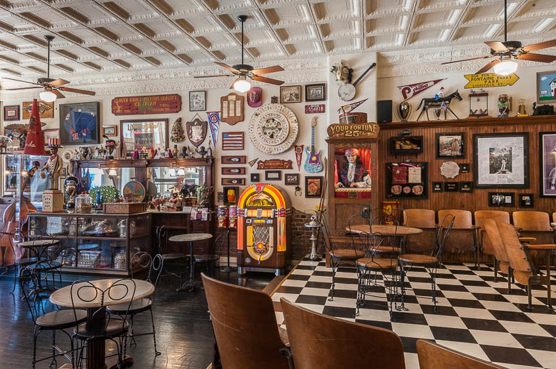 Olde Bloomfield Meeting Hall Nettie Jarvis Antiques